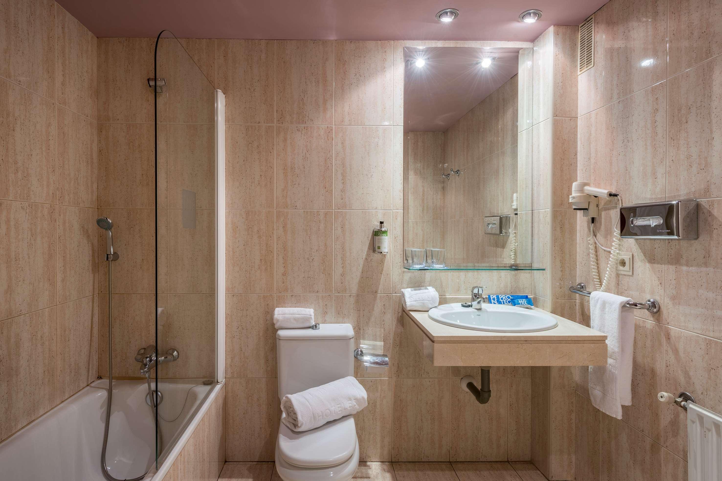 Tryp Valladolid Sofia Parquesol Hotel Eksteriør billede