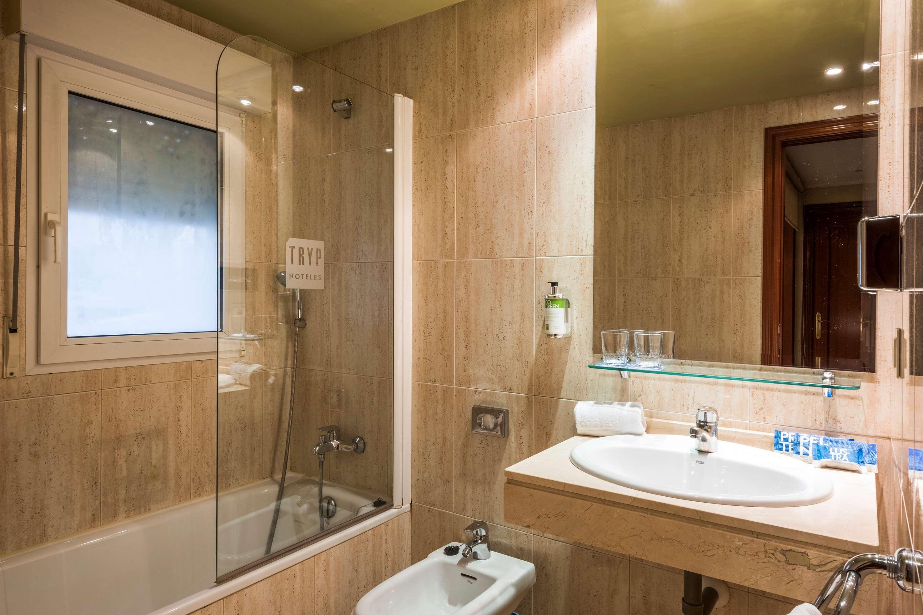 Tryp Valladolid Sofia Parquesol Hotel Eksteriør billede