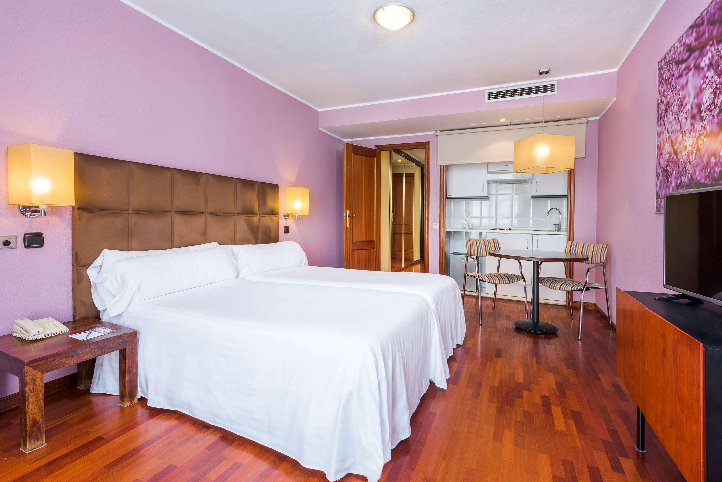 Tryp Valladolid Sofia Parquesol Hotel Eksteriør billede