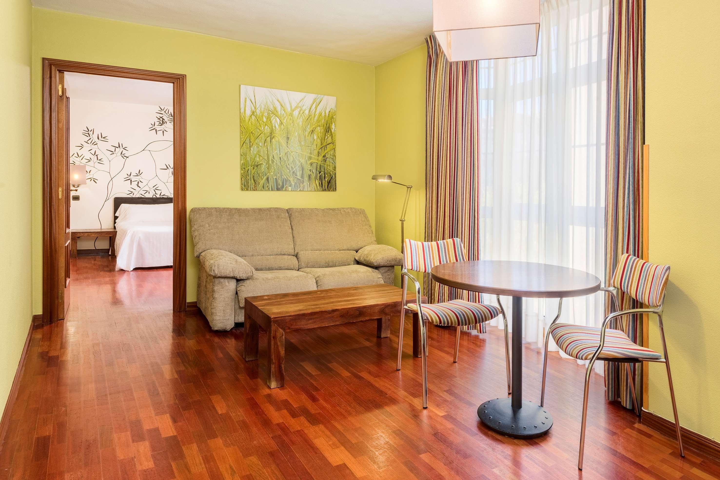 Tryp Valladolid Sofia Parquesol Hotel Eksteriør billede