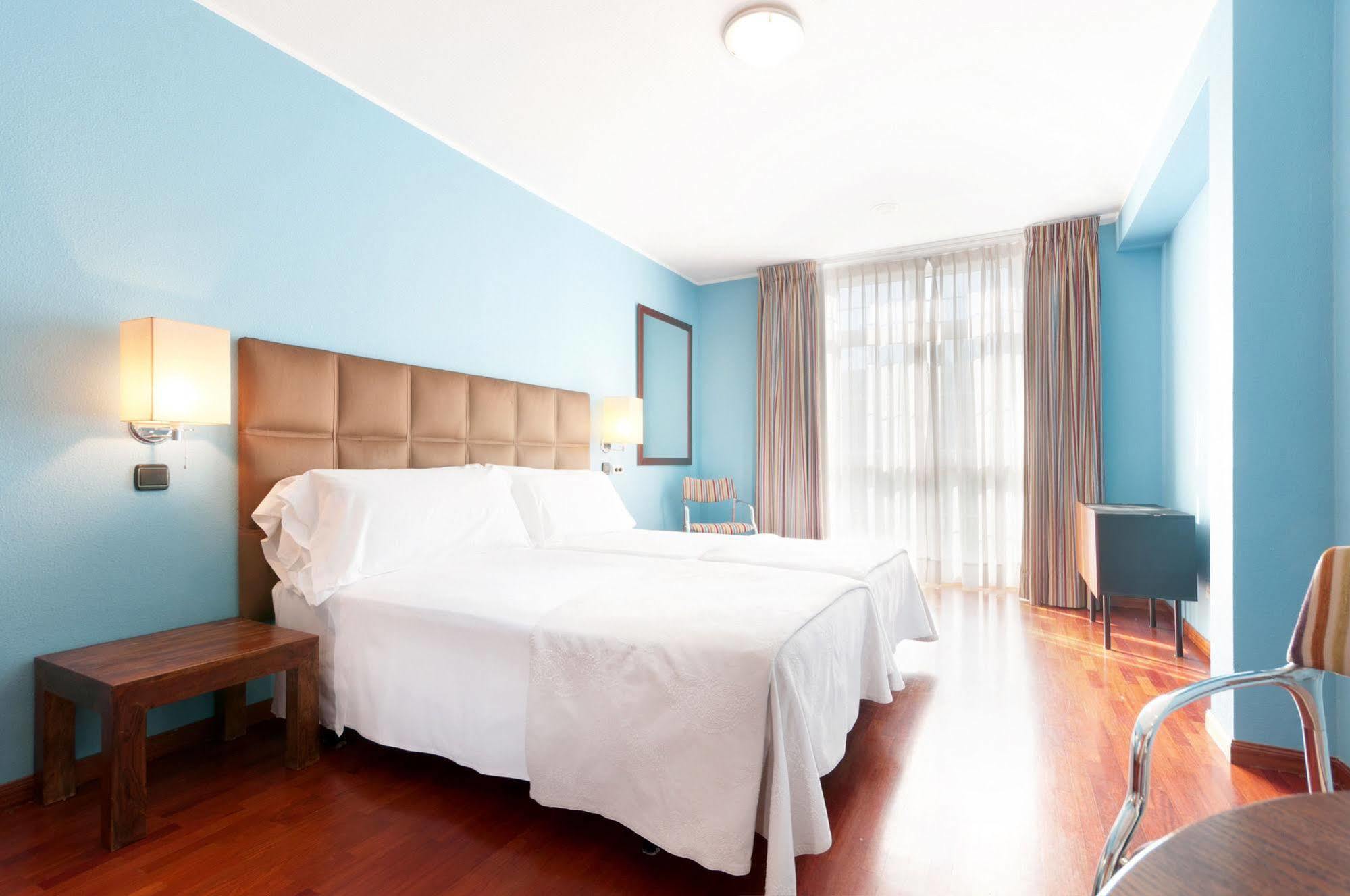 Tryp Valladolid Sofia Parquesol Hotel Værelse billede